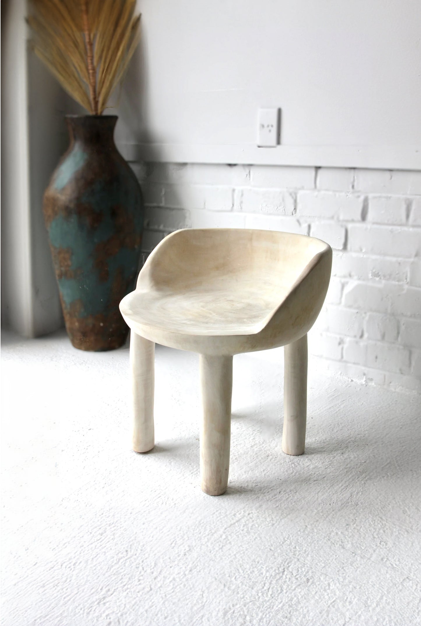 Tabouret en bois de manguier blanchi