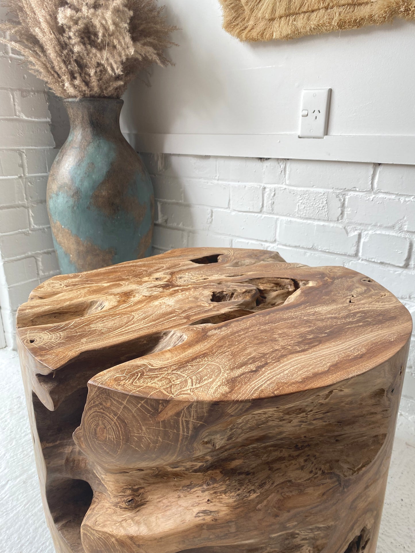 Tabouret en Racine de Teck