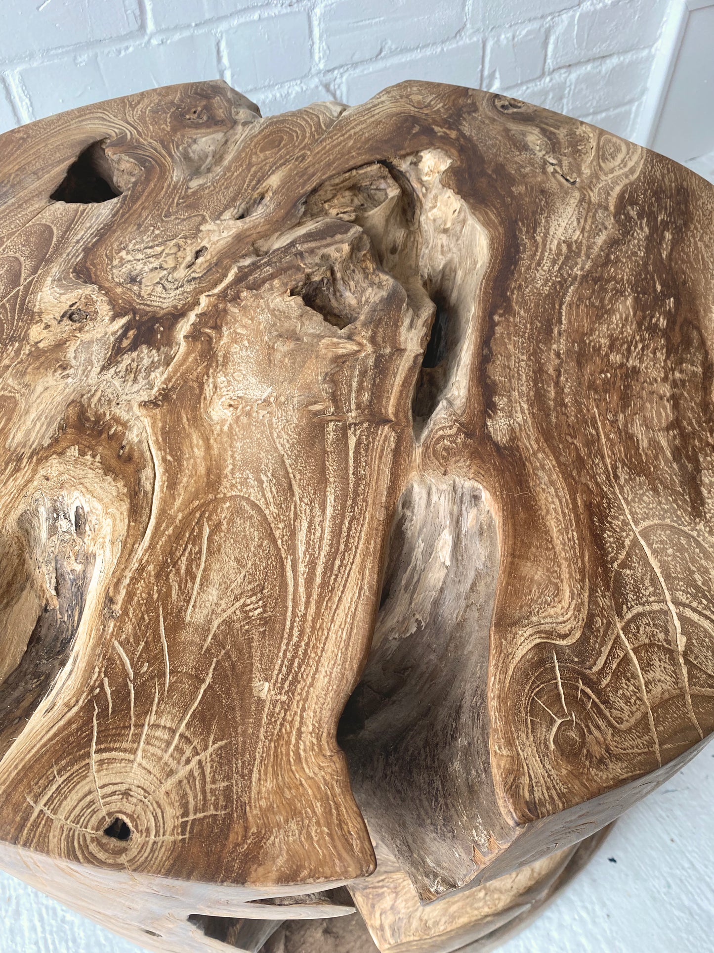 Tabouret en Racine de Teck